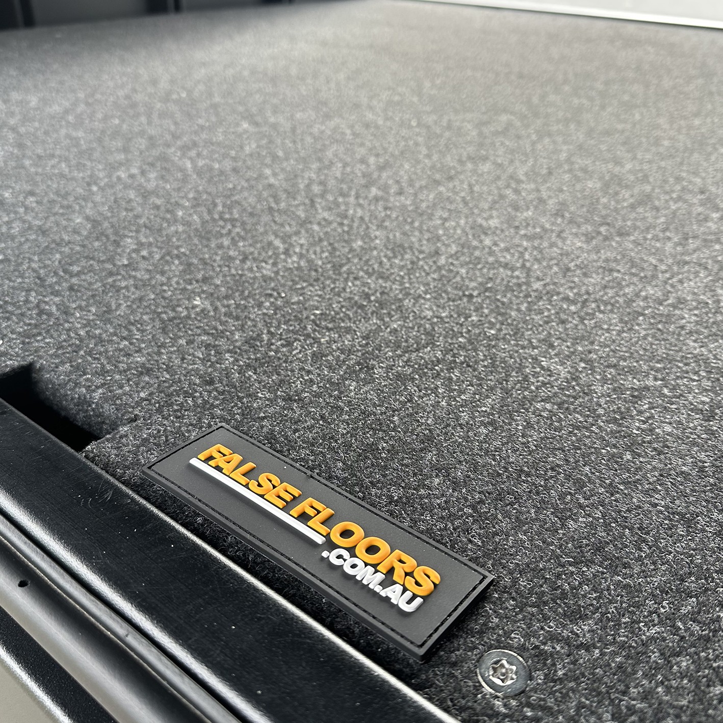 False Floor (SERVICE BODY/CANOPY)